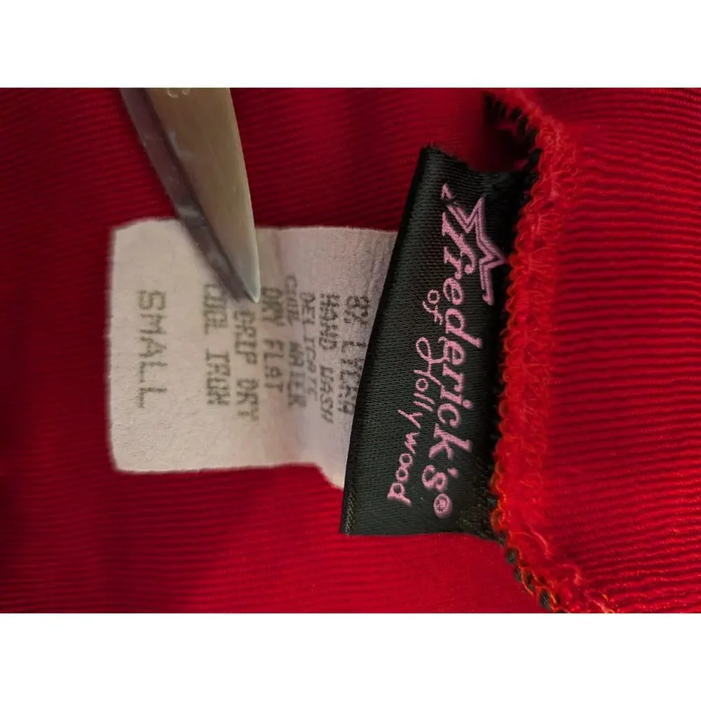 Vintage Y2K Frederick’s of Hollywood Red Two Piece Mini Skirt Set Size S/M - Picture 7 of 11
